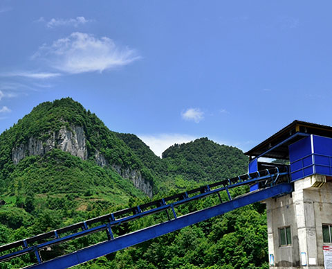large phosphorite mine